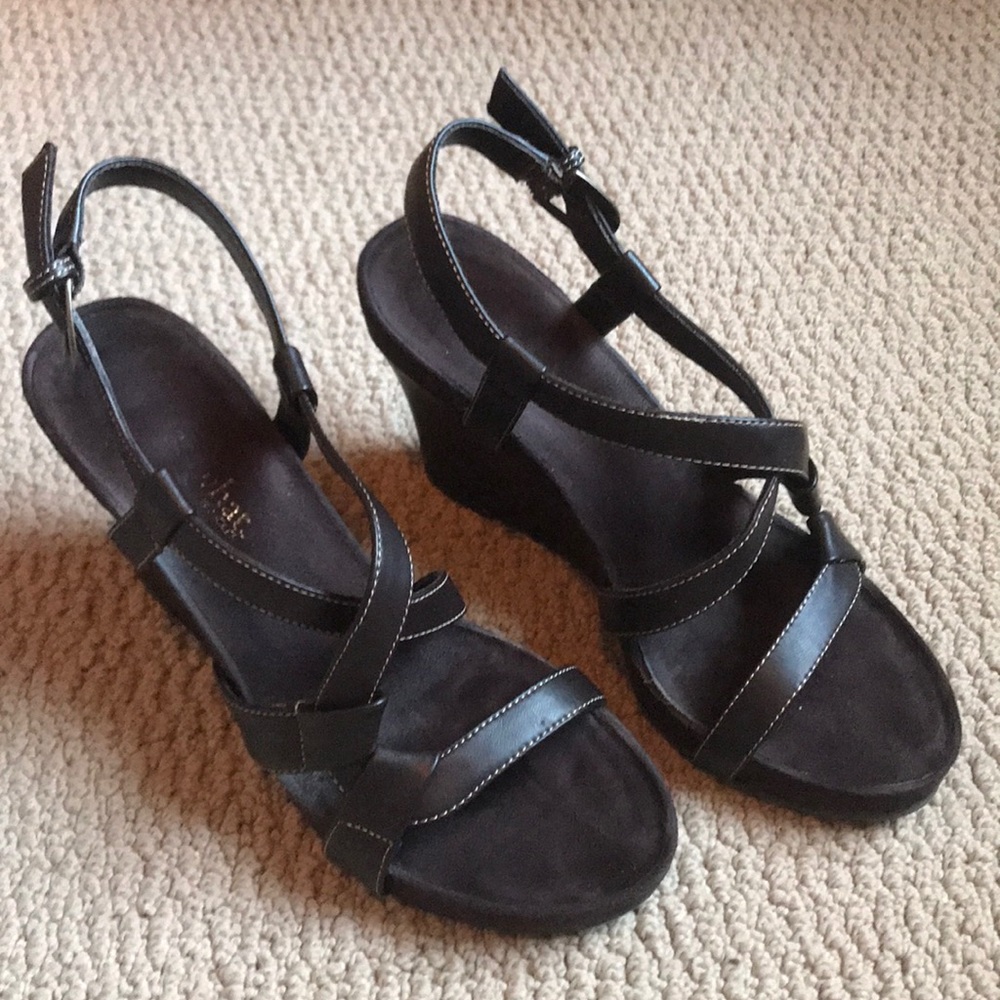 Aerosoles wedge sandals
